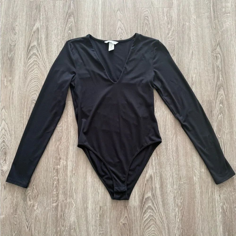 H&M Bodysuit - Picture 1 of 7